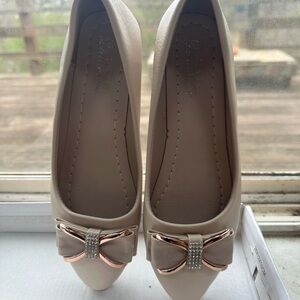 Women's Beige Pointed-Toe Flats with Bow Accent